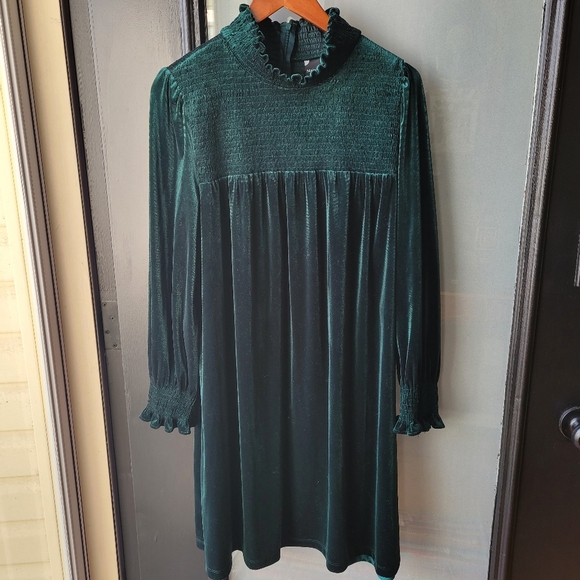MAISON TARA GREEN VELVET MIDI DRESS SIZE 14 Ruffle LONG SLEEVE BACK ZIP - Picture 1 of 9